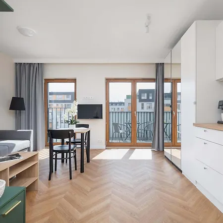 Apartment Exceptional In With Parking By Renters