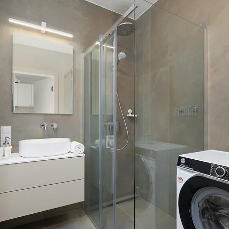 Exceptional In With Parking By Renters Katowice