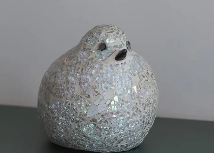 Exceptional In With Parking By Renters